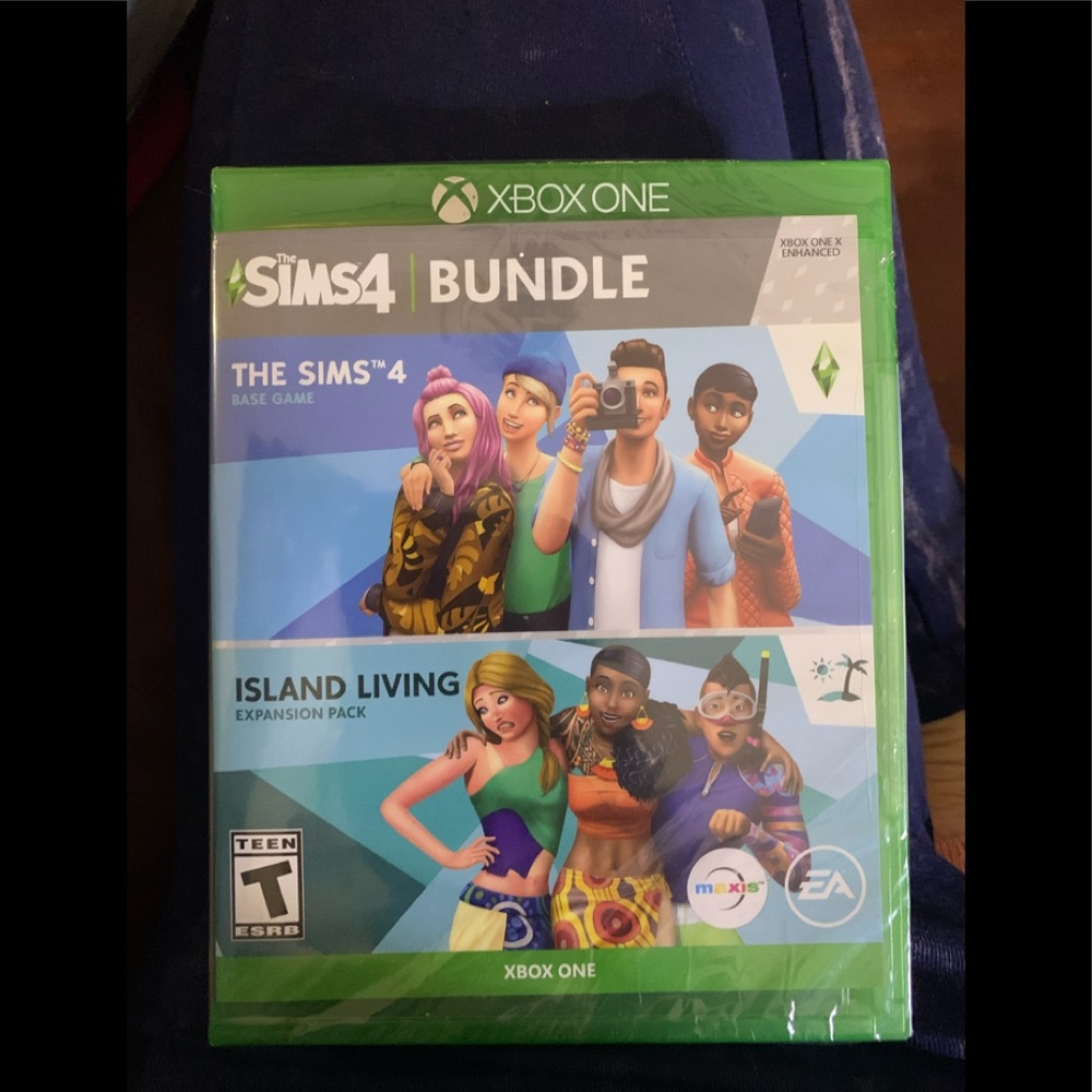 Sims 4 bundle XBOX one